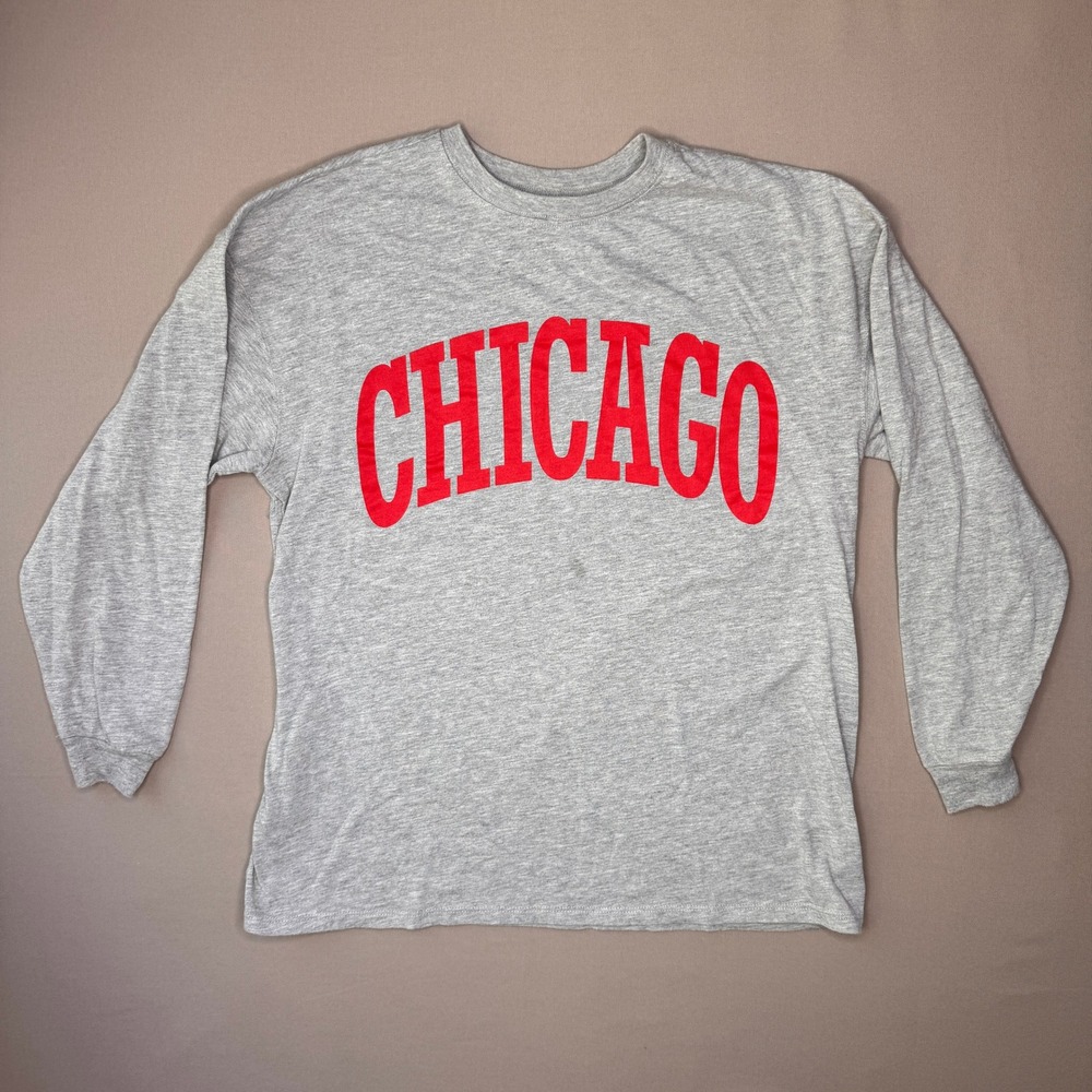 Wild Fable Chicago Graphic Long Sleeve Tee Heather Gray Red XS